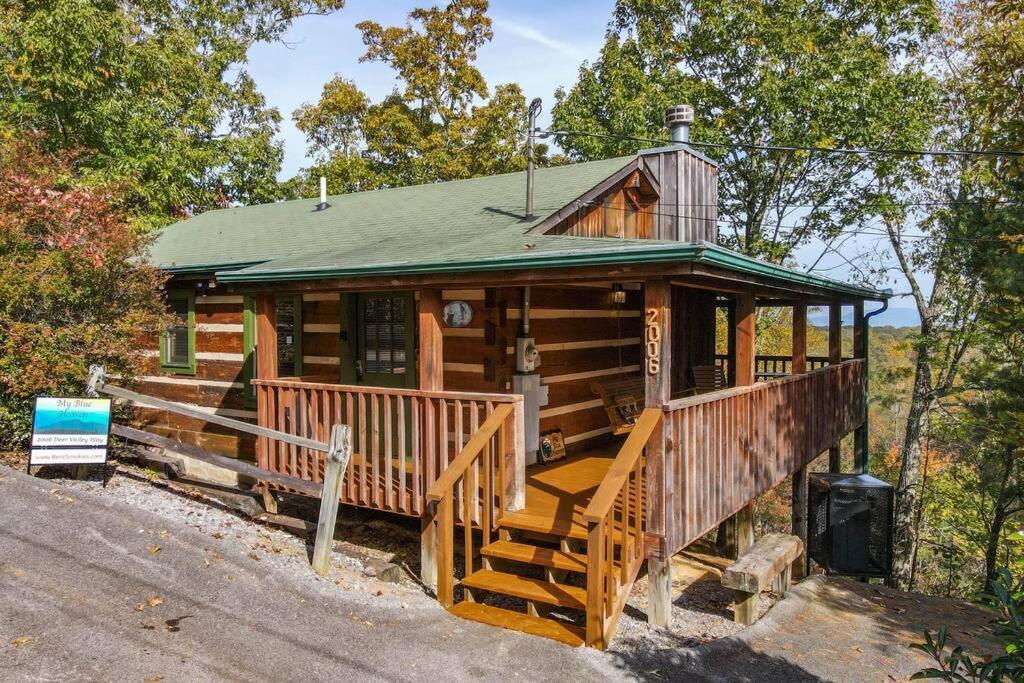 View! Cozy, Private, Fireplace, Hot Tub Log Cabin, Honeymoon! Sevierville Zewnętrze zdjęcie