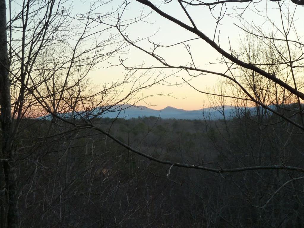 View! Cozy, Private, Fireplace, Hot Tub Log Cabin, Honeymoon! Sevierville Zewnętrze zdjęcie